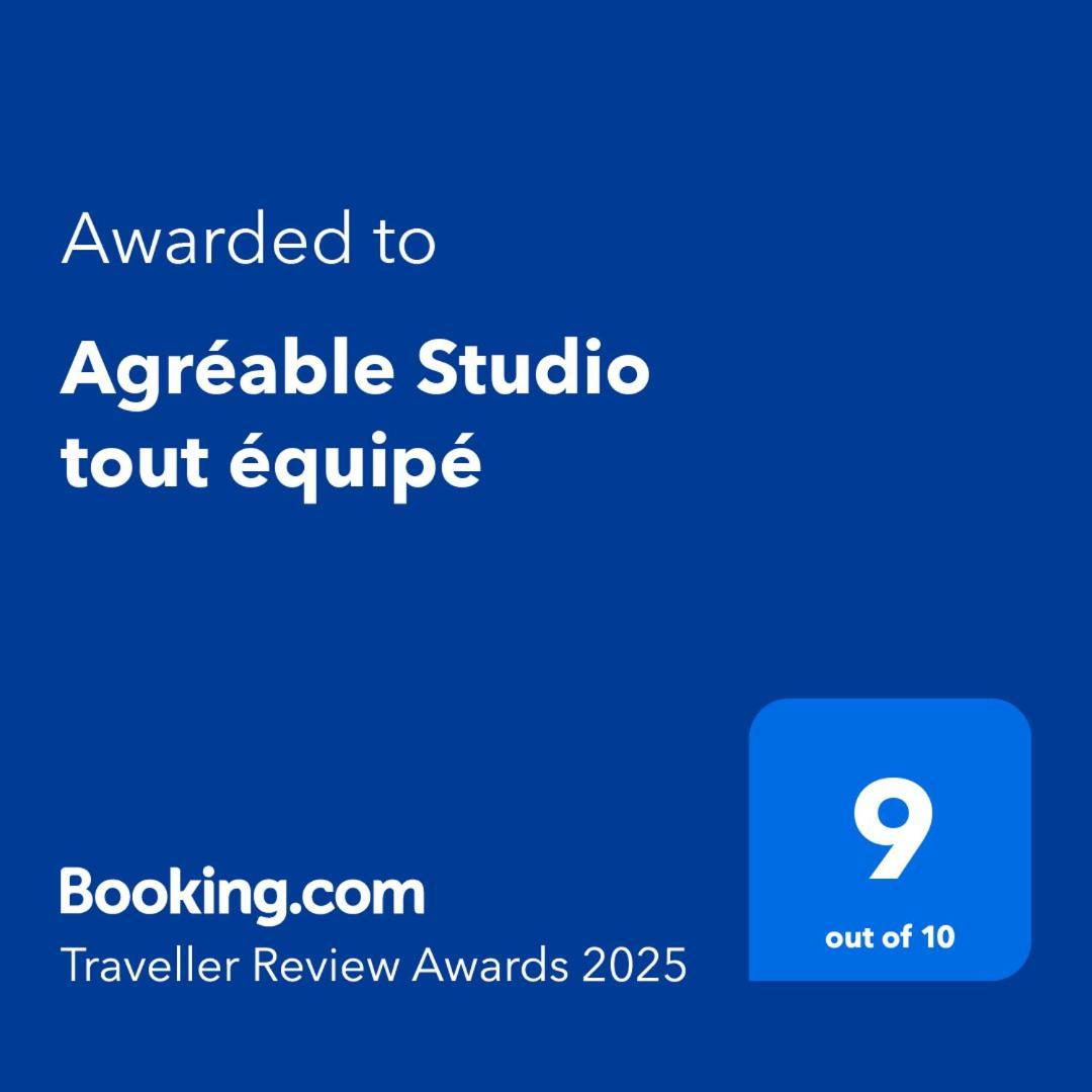 Agreable Studio Tout Equipe Montsoue Exterior photo